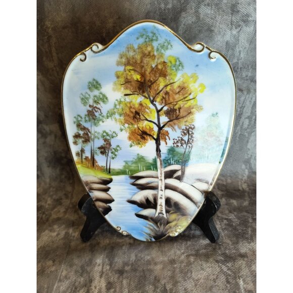 Vintage Lefton Hand Painted Fall Scene Porcelain Wall Hanging Plate - Picture 1 of 3